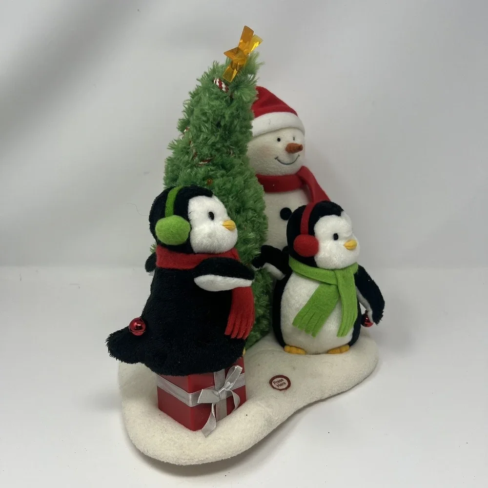 Hallmark Christmas Jingle Pals Very Merry Trio Penguins Snowman‎ Christmas Tree